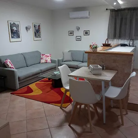 Gaia House-trikala * Tríkala