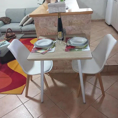 Gaia House-trikala Apartament *
