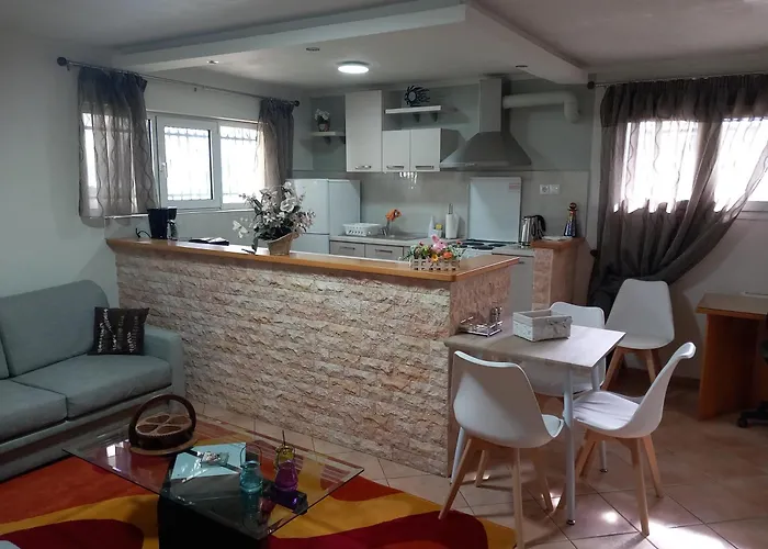 Gaia House-trikala Apartment *
